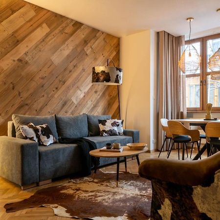Apartamenty Krupowki Brama 27 Zakopane Exterior foto
