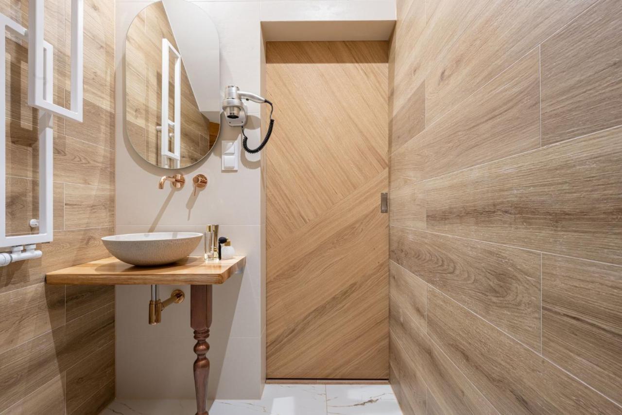 Apartamenty Krupowki Brama 27 Zakopane Exterior foto