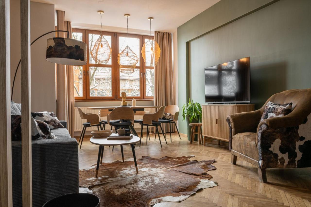 Apartamenty Krupowki Brama 27 Zakopane Exterior foto