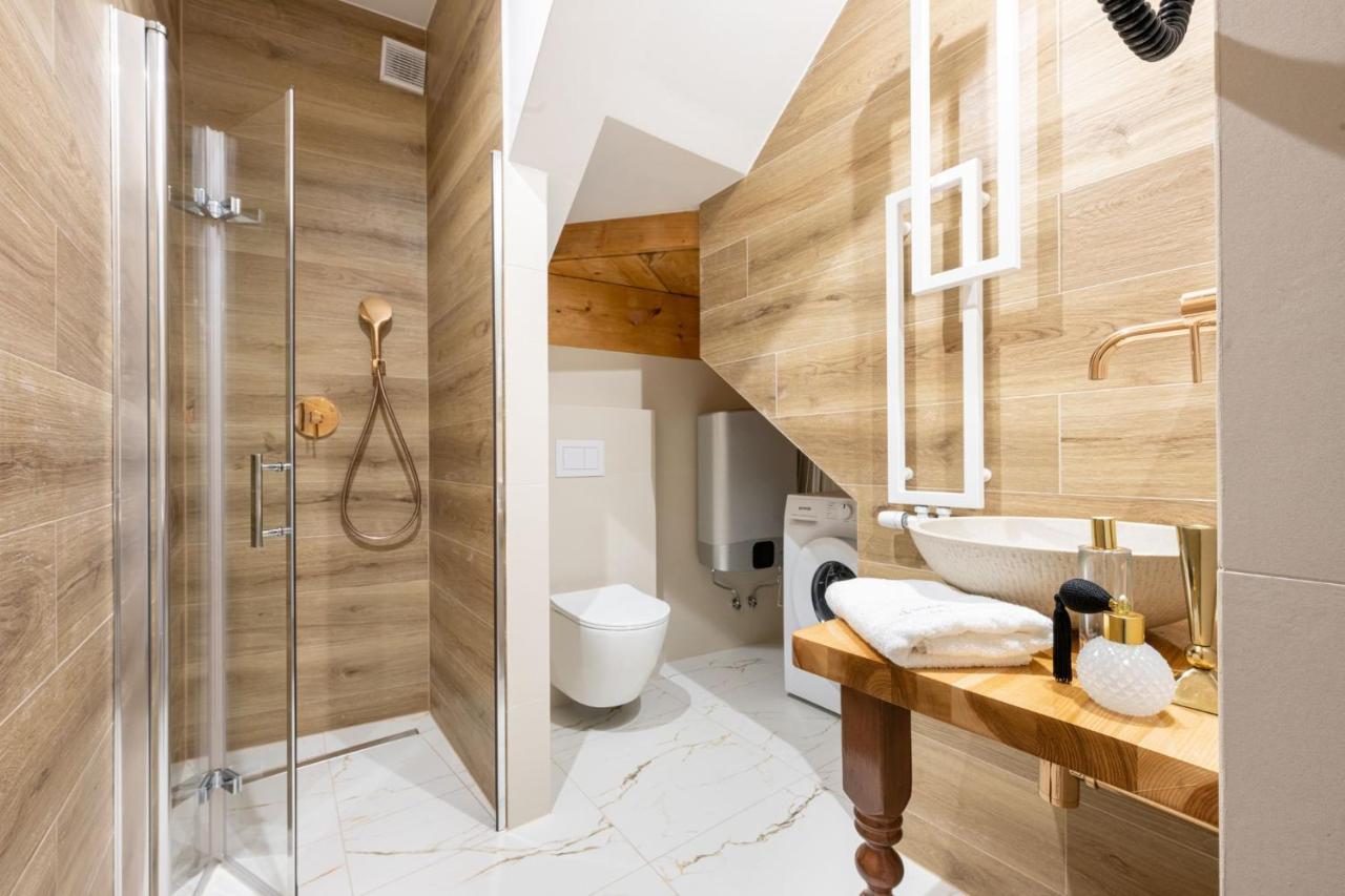 Apartamenty Krupowki Brama 27 Zakopane Exterior foto