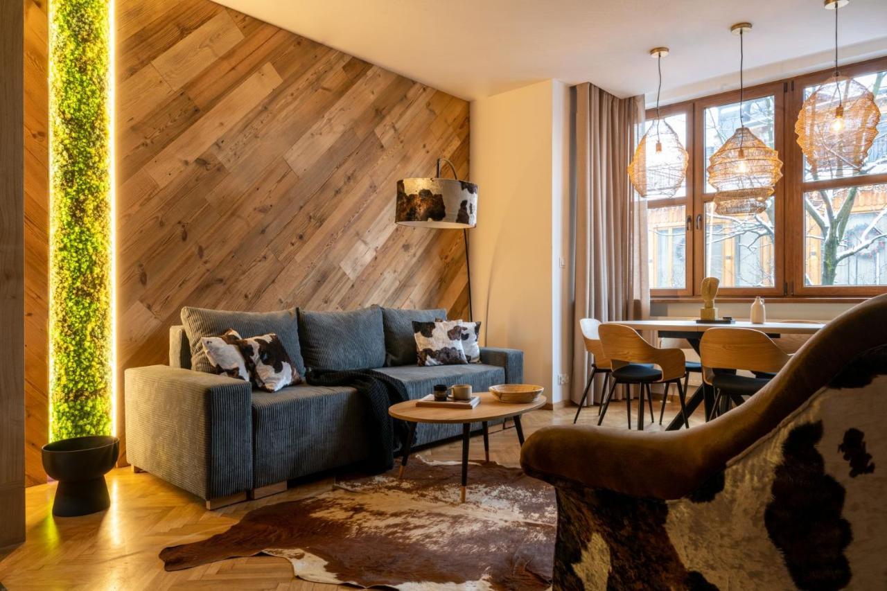 Apartamenty Krupowki Brama 27 Zakopane Exterior foto